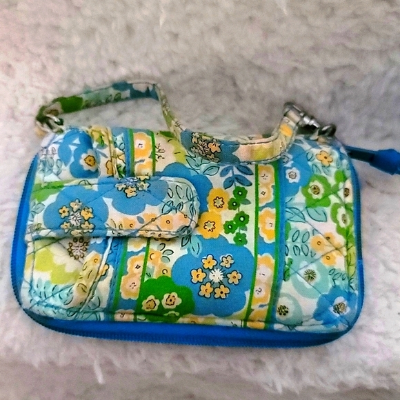 Vera bradley wristlet wallet - Picture 1 of 3